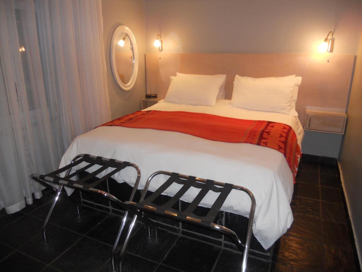 Rose Lodge Fokváros Kültér fotó